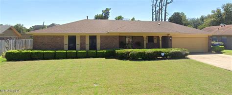 Cleveland City Hall, 100 North St, Cleveland, MS 38732, US.